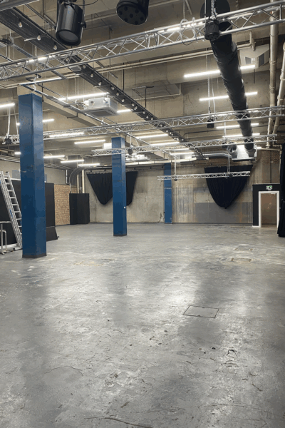 Basement room, large empty room