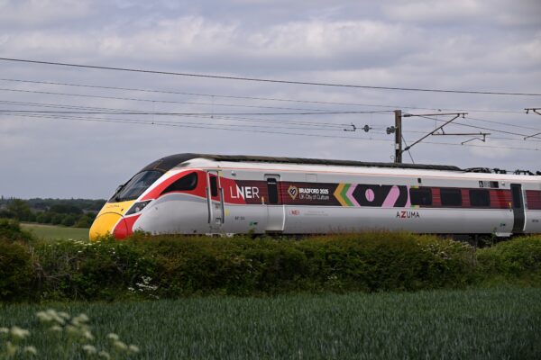LNER Bradfordian train