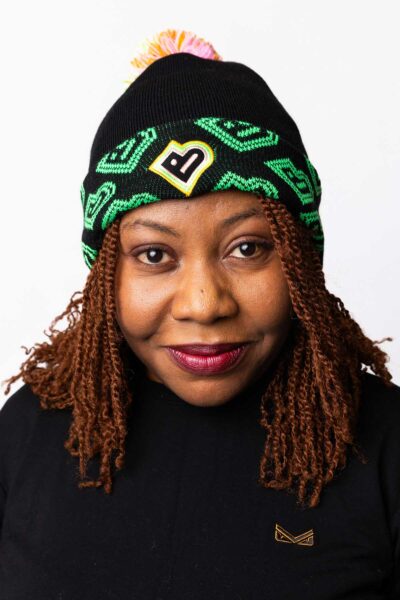 A model wearing a black Bradford 2025 branded hat.